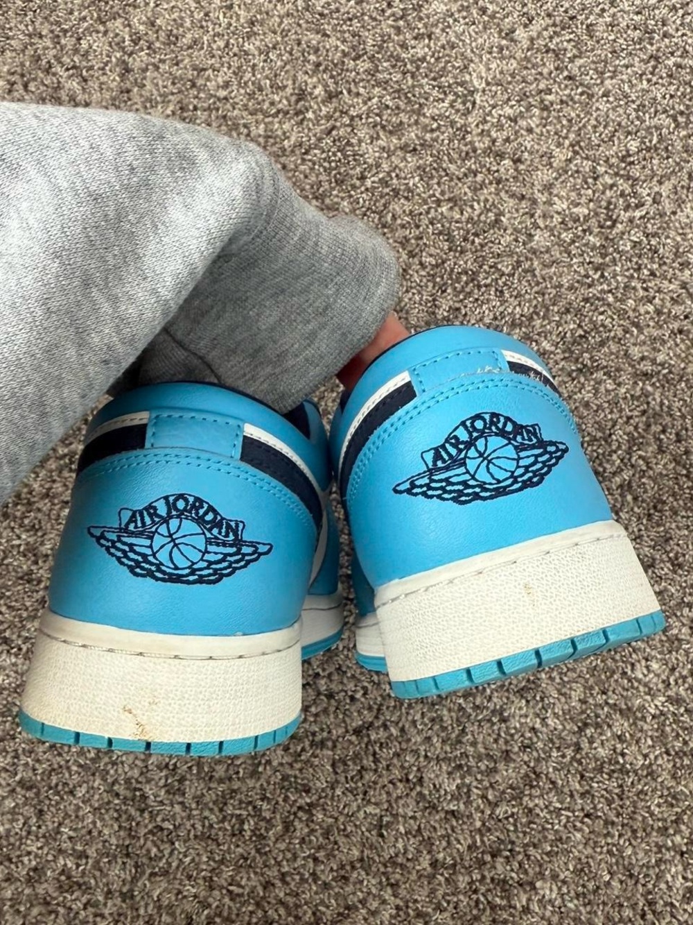 Nike Kids Light Blue and White Low-Top Sneakers - Picture 4 of 5